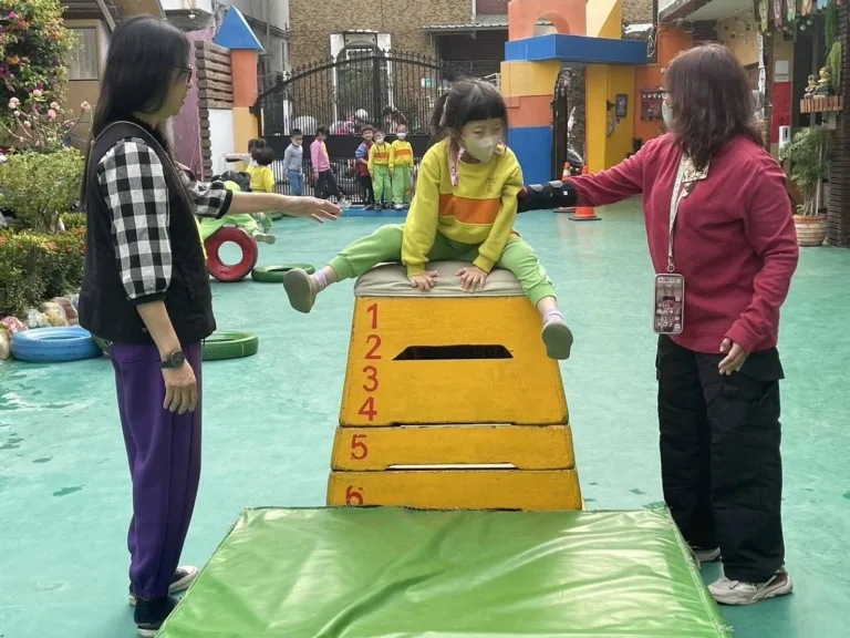仁和幼兒園日常跳箱分段練習