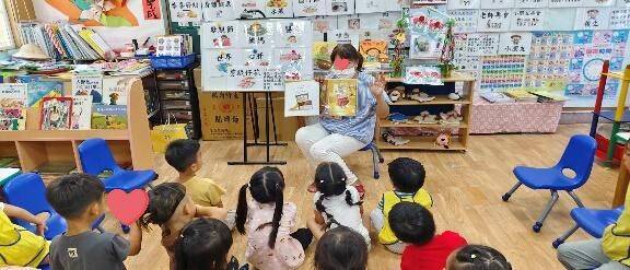 諾貝爾家幼兒幼兒幼兒繪本介紹母親節慶由來.活動及學習詞彙