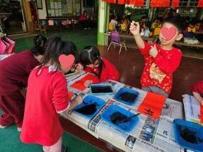 愛迪生家幼兒幼兒幼兒春聯DIY