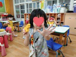 甜甜家幼兒幼兒幼兒我會曉唸玩柴角仔～～會唸積木的台語